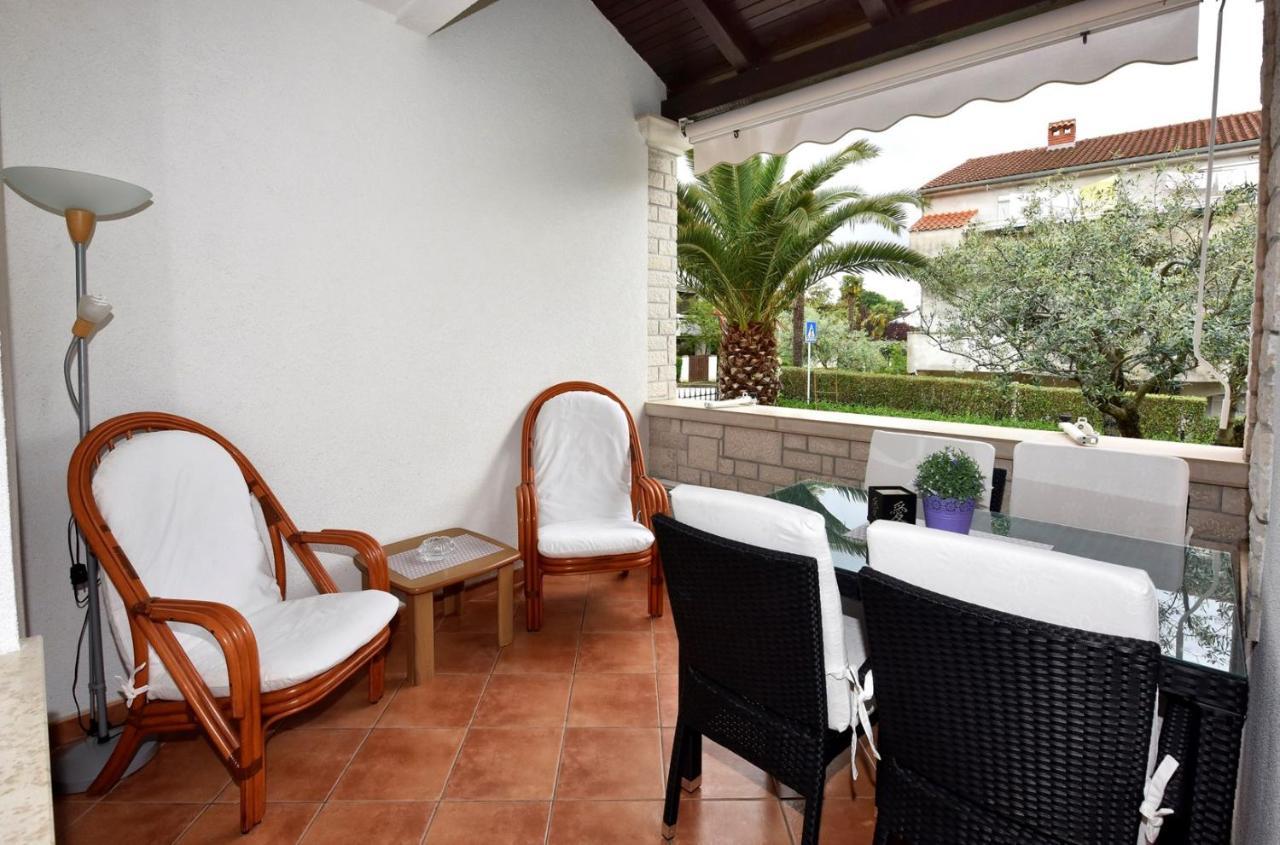 Apartments Lavizatic Пореч Экстерьер фото